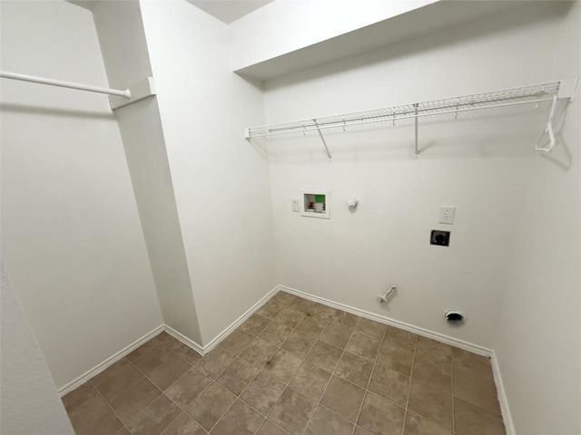 339 Oxford DR, Kyle, TX 78640