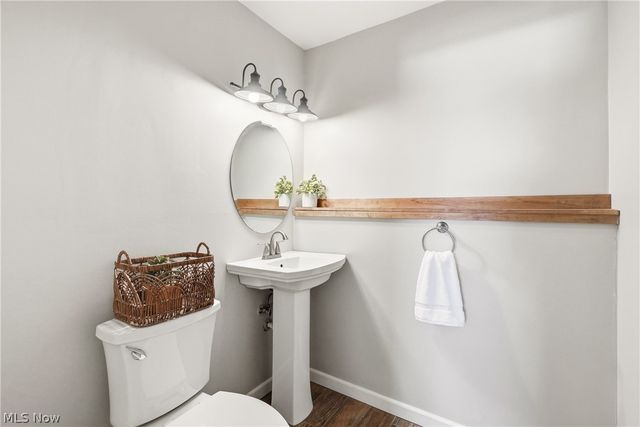 3212 Longwood Drive, Norton, OH 44203