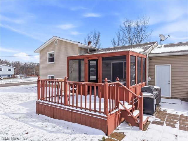 3212 Longwood Drive, Norton, OH 44203