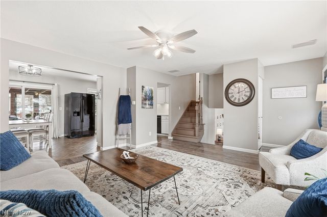 3212 Longwood Drive, Norton, OH 44203