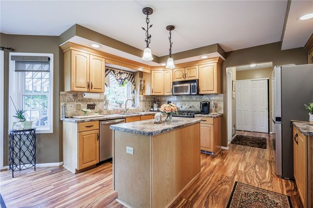 1631 Shallow Creek Trail, Webster, NY 14580