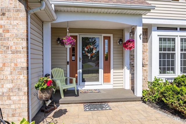 1631 Shallow Creek Trail, Webster, NY 14580