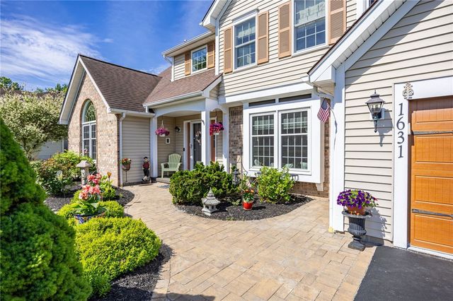 1631 Shallow Creek Trail, Webster, NY 14580