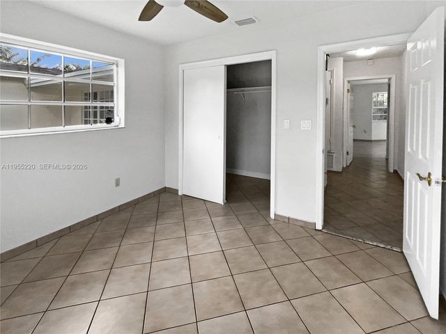 10001 SW 99th Ave, Miami, FL 33176