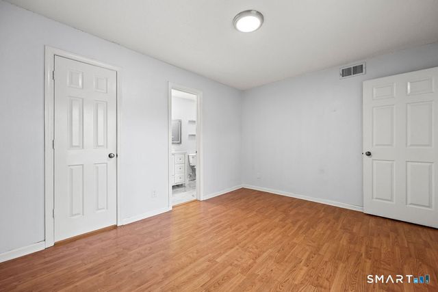 215 Carriage Crossing Lane 215, Middletown, CT 06457