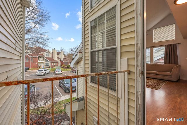 215 Carriage Crossing Lane 215, Middletown, CT 06457