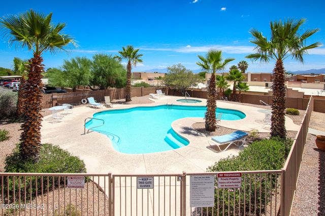 18877 S Esherton Drive, Sahuarita, AZ 85629