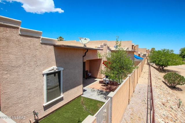 18877 S Esherton Drive, Sahuarita, AZ 85629
