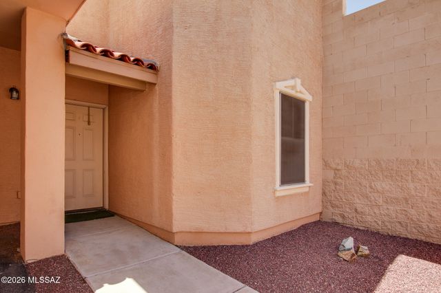 18877 S Esherton Drive, Sahuarita, AZ 85629