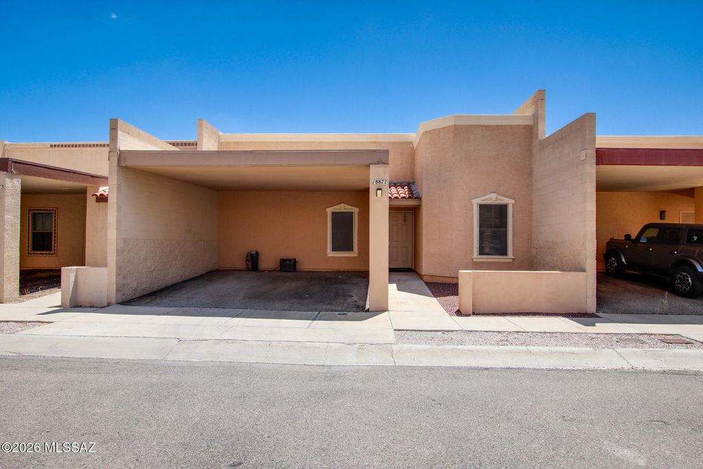 18877 S Esherton Drive, Sahuarita, AZ 85629