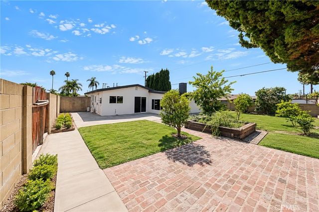 7437 El Verano, Buena Park, CA 90620