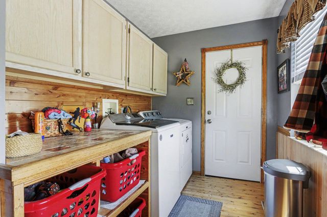 10902 Green Chapel Road NW, Johnstown, OH 43031