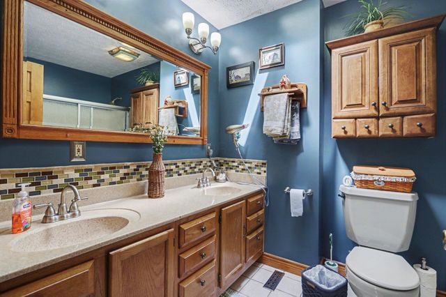 10902 Green Chapel Road NW, Johnstown, OH 43031