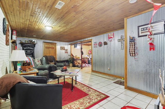 10902 Green Chapel Road NW, Johnstown, OH 43031