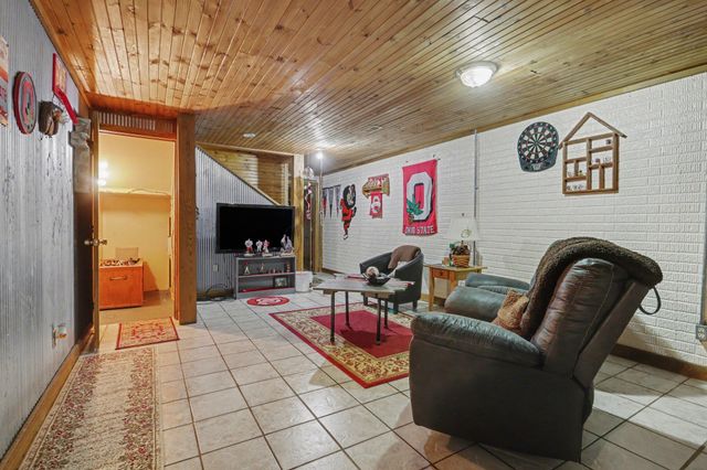 10902 Green Chapel Road NW, Johnstown, OH 43031
