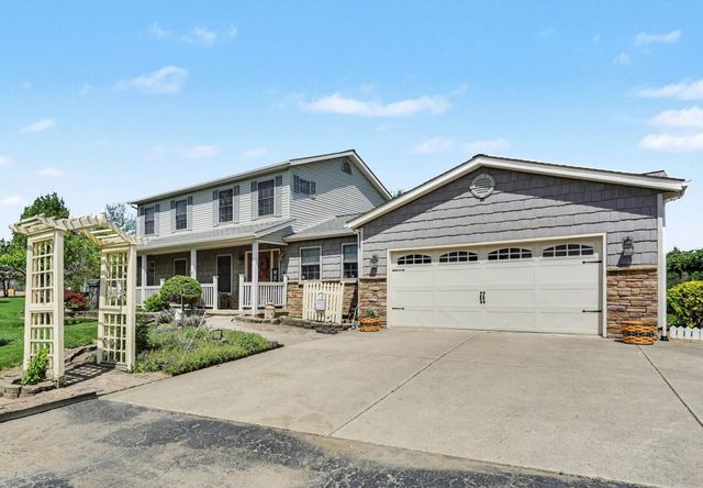 10902 Green Chapel Road NW, Johnstown, OH 43031