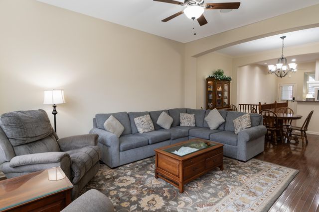 9616 Soaring Breezes, Union, KY 41091