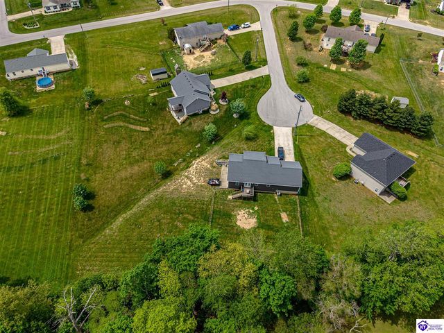 56 Curb Court, Elizabethtown, KY 42701