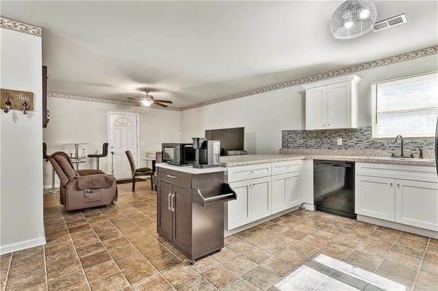 1022 Serene Lake Drive, Griffin, GA 30223