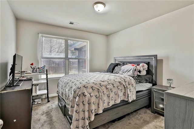 1022 Serene Lake Drive, Griffin, GA 30223