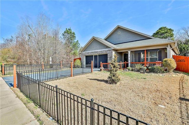 1022 Serene Lake Drive, Griffin, GA 30223