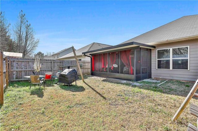 1022 Serene Lake Drive, Griffin, GA 30223