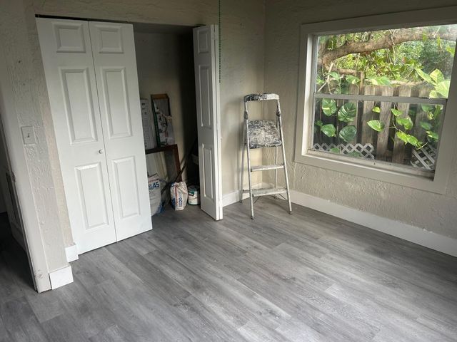 823 NE 14th Pl, Fort Lauderdale, FL 33304