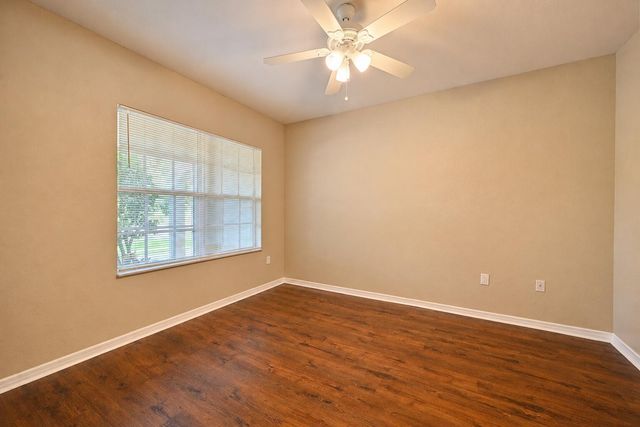356 SE Rogers Court, Stuart, FL 34994