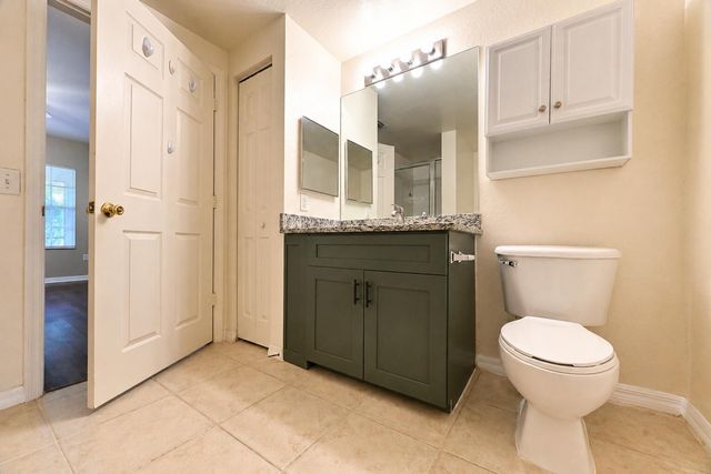 356 SE Rogers Court, Stuart, FL 34994