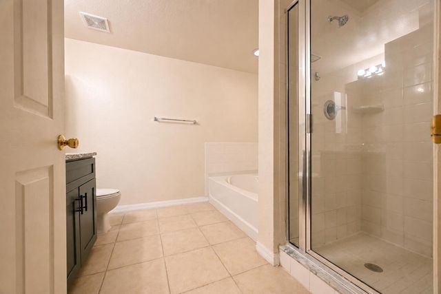 356 SE Rogers Court, Stuart, FL 34994