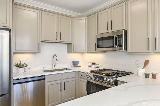 308 Shotwell Street 2, San Francisco, CA 94110