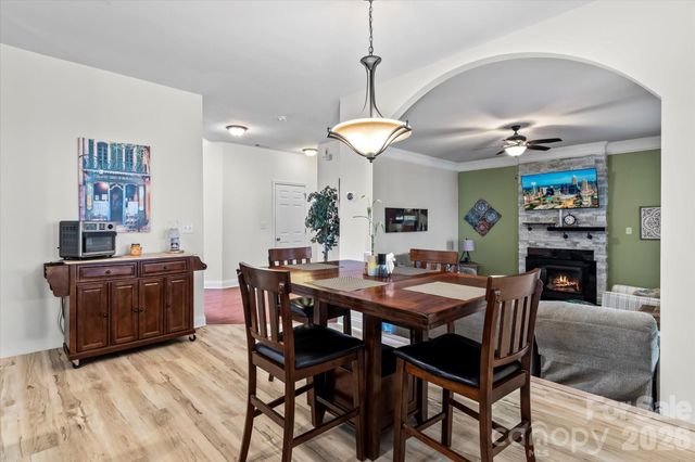 186 Autumn Frost Avenue, Statesville, NC 28677