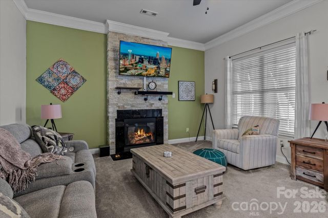 186 Autumn Frost Avenue, Statesville, NC 28677