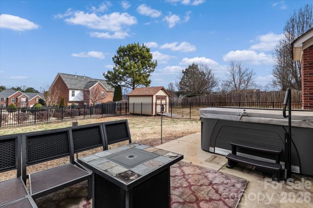 186 Autumn Frost Avenue, Statesville, NC 28677