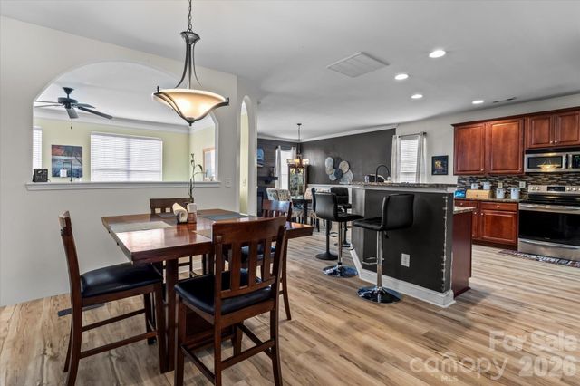 186 Autumn Frost Avenue, Statesville, NC 28677