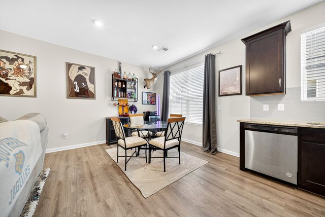 616 China Grove Aly, Antioch, TN 37013