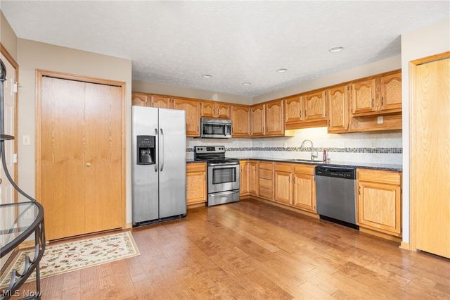 8746 Northstar Circle, Seville, OH 44273