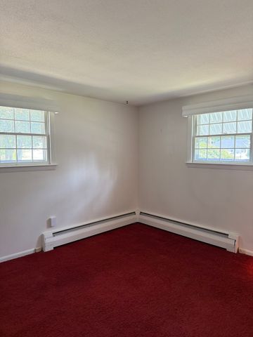 3 Hopewell Street, Taunton, MA 02780