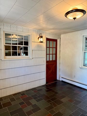 3 Hopewell Street, Taunton, MA 02780