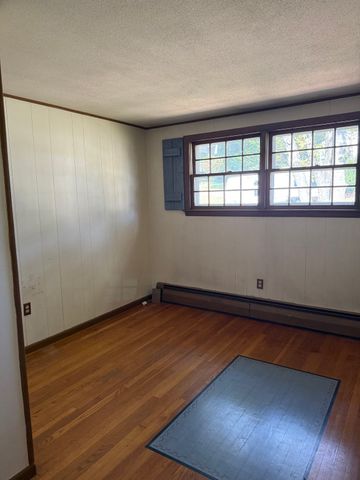 3 Hopewell Street, Taunton, MA 02780