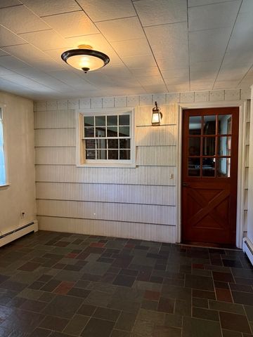 3 Hopewell Street, Taunton, MA 02780