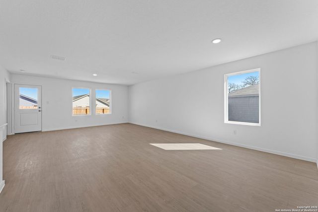 112 Ellendale Place, Fredericksburg, TX 78624