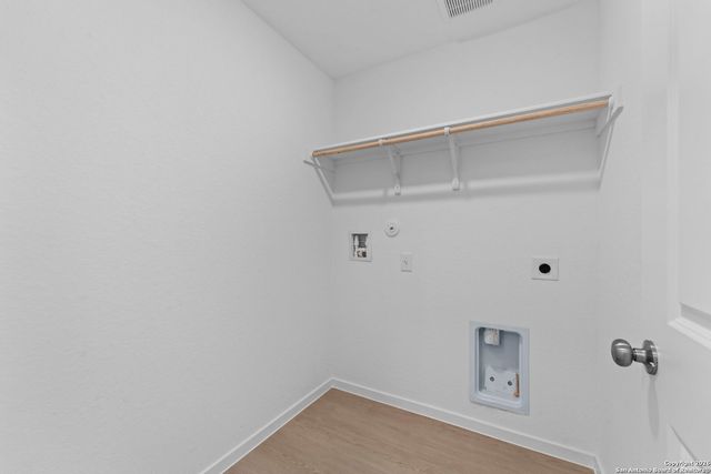 112 Ellendale Place, Fredericksburg, TX 78624