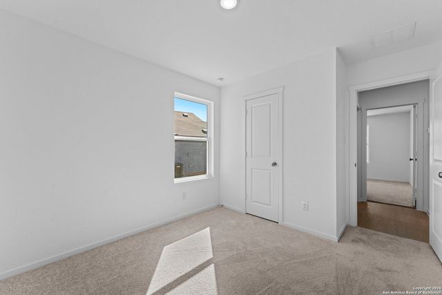 112 Ellendale Place, Fredericksburg, TX 78624