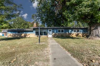 422 Legion Drive, Edwardsville, IL 62025