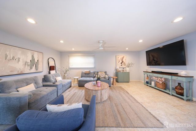 1219 Brandywine Drive, Toms River, NJ 08753
