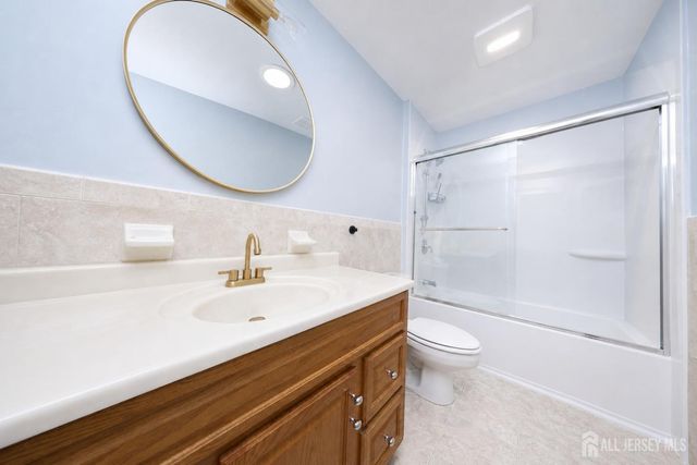 1219 Brandywine Drive, Toms River, NJ 08753