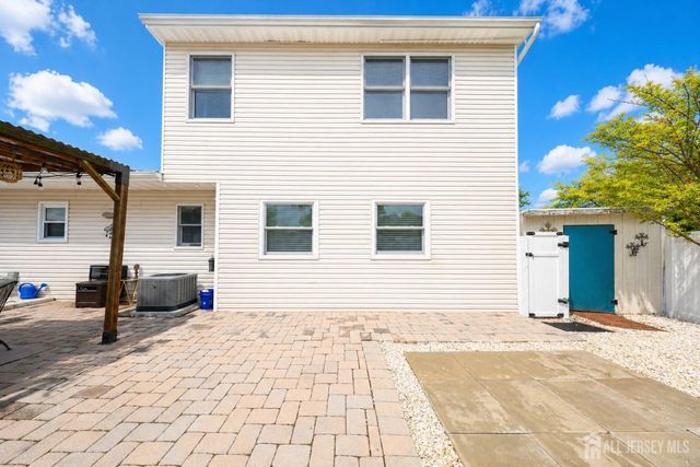 1219 Brandywine Drive, Toms River, NJ 08753