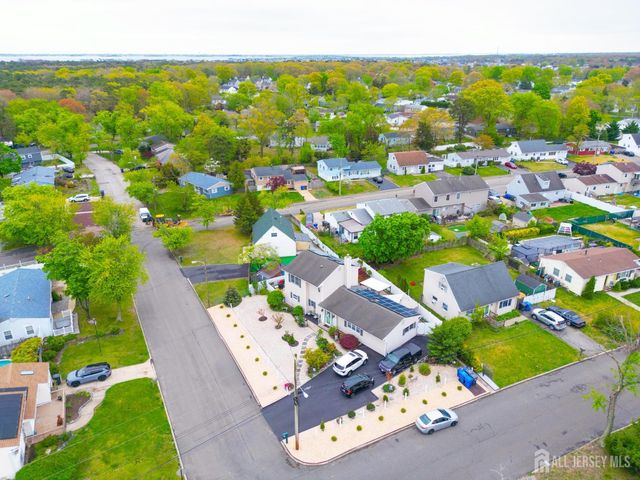 1219 Brandywine Drive, Toms River, NJ 08753