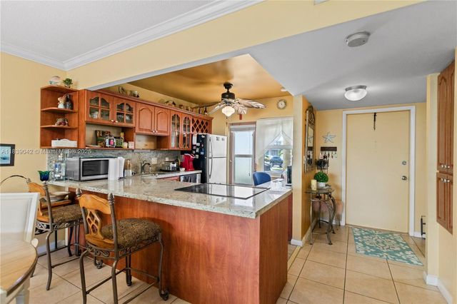3181 S Ocean Dr 103, Hallandale Beach, FL 33009